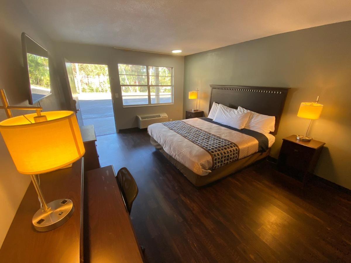 Americas Best Value Inn - ゲインズビル エクステリア 写真