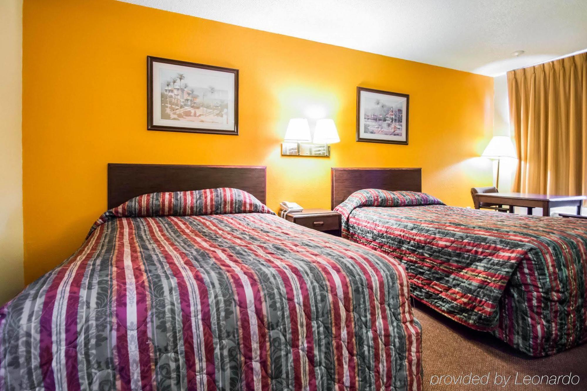 Americas Best Value Inn - ゲインズビル エクステリア 写真